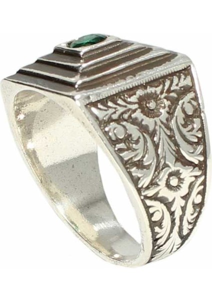 925 Ayar Gümüş Yeşil Zirkon Taşlı Piramit Yüzük modelleri