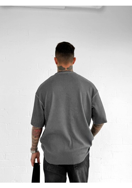 Erkek Yıkamalı Fitilli Oversize T-Shirt Siyah fırsatları