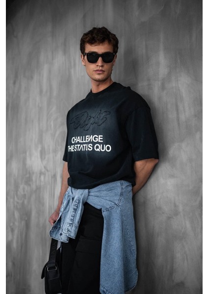 Erkek Oversize Baskılı Yıkamalı T-Shirt Siyah indirimleri
