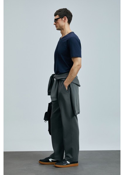 Tuna Modern Grafik T- Shirt Lacivert fırsatları