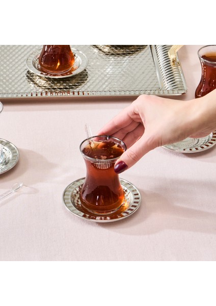 Nehir Tepsili 19 Parça Çay Seti