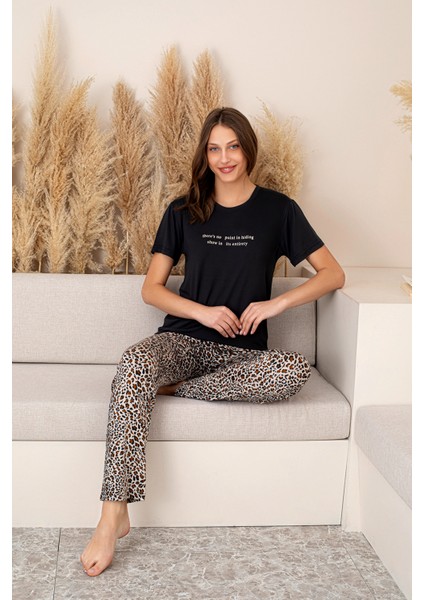 Slim Fit Desenli Kısa Kol Mevsimlik Kadın Pijama Takımı