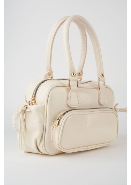 Kadın Krem Kırışık Parlak Deri Fermuar Kapama Askılı El Kol Ve Omuz Çantası modelleri