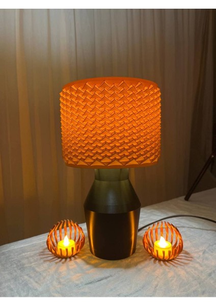 Modern Tasarım Sütlü Kahve Şapka Abajur Beyaz Siyah Gövde modelleri