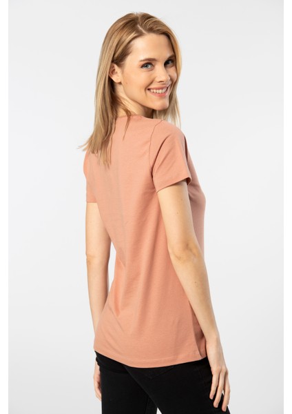 London Kısa Kollu Bisiklet Yaka Kadın T-Shirt Somon modelleri