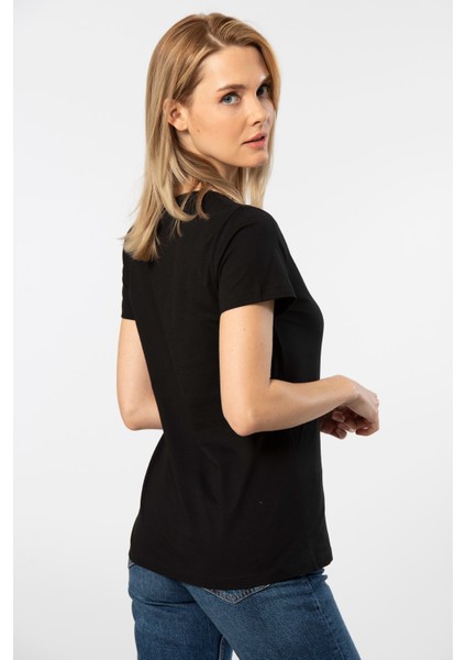 Siyah Venice Kısa Kollu V Yaka Kadın T-Shirt modelleri