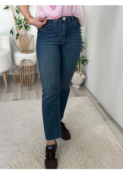 Mavi Tint Zr Kesik Paça Jean Pantolon fiyatları