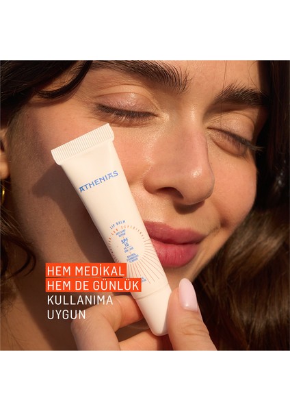 Lip Balm Anti Chap SPF15 Organik Çilek Aromalı Dudak Bakımı Çatlak Karşıtı 15 gr