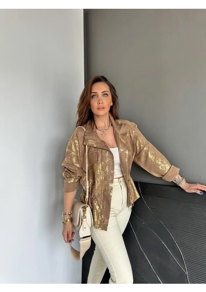 Qimene Kadın Iri Cepli Beli Büzgülü Bol Yakalı Varaklı Oversize Mont fırsatları