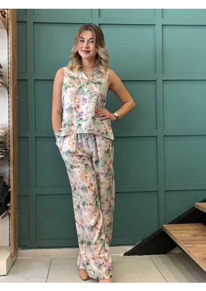 Kadın Çiçek Desenli Alt-Üst Takım modelleri