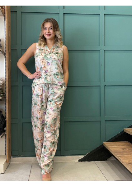 Kadın Çiçek Desenli Alt-Üst Takım fırsatları