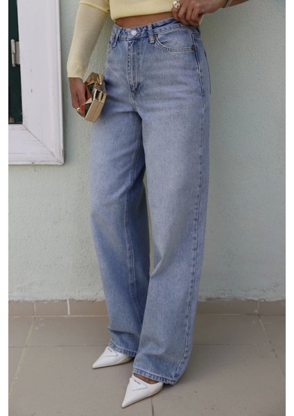 Mavi Paça Detay Taşlamalı Straight Pantolon fiyatları