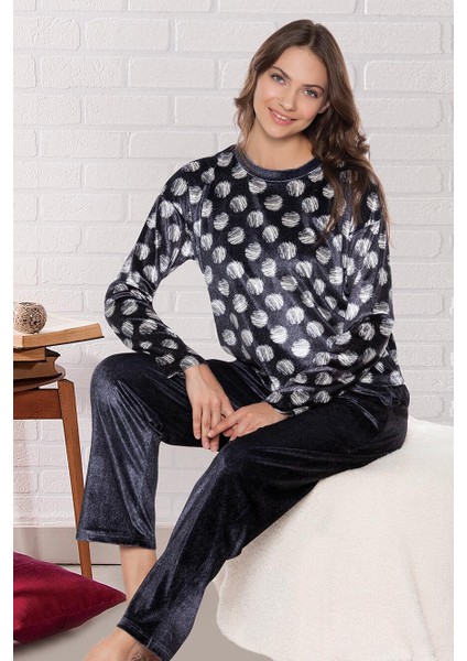 Kadife Uzun Kol Desenli Yumuşak Kışlık Şık Zarif Pijama Takım Dowry 09-152