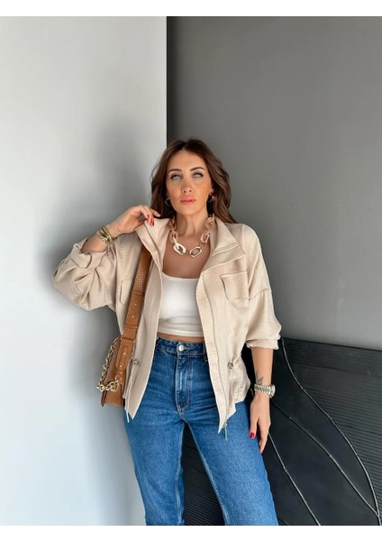 Qimene Kadın Iri Cepli Beli Büzgülü Bol Yakalı Düz Oversize Mont