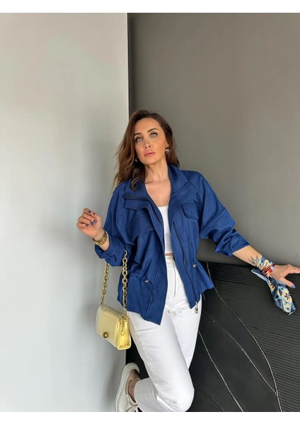 Qimene Kadın Iri Cepli Beli Büzgülü Bol Yakalı Düz Oversize Mont