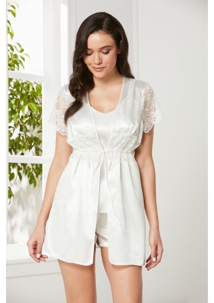 Ekru Saten Dantelli 3'lü Kadın Sabahlık-Şort Takım 2480 fiyatları