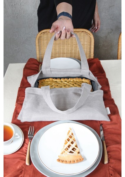 Pasta Kek Saklama Kabı- Kek Fanusu - Kilitli Borcam Taşıma çantası 38X33 cm