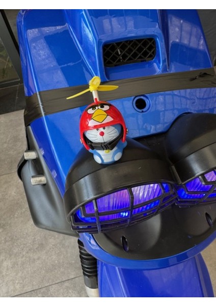 Anime Kedicik Angre Bırds Kedicik Araç Motor Masa Torpido Süsü Kasklı modelleri