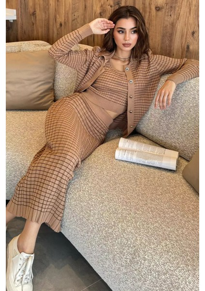 Kadın Çizgili Crop Bluz Kazak Etek Triko Üçlü Takım P-00012678