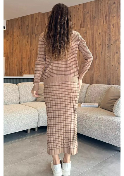 Kadın Çizgili Crop Bluz Kazak Etek Triko Üçlü Takım P-00012678 fırsatları