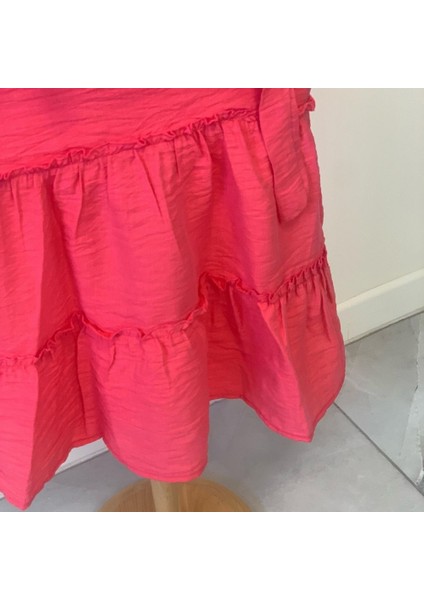 Pembe Omuzdan Bağlamalı Elbise