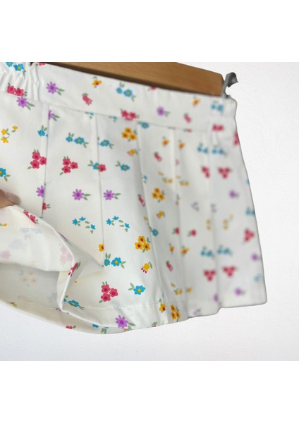 Çiçek Işlemeli Yaka Bluz ve Çiçek Desenli Etek Takım indirimleri