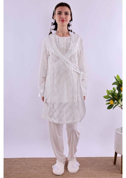 Ekru Dantelli Sabahlık Pijama Takımı BYL211302