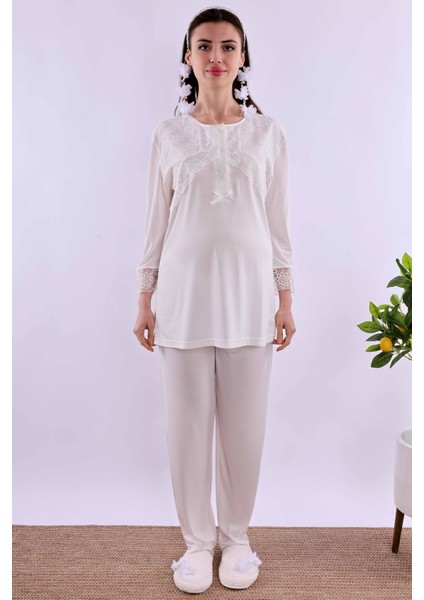 Ekru Dantelli Sabahlık Pijama Takımı BYL211302