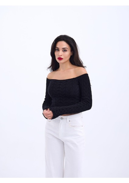 42241 Triko Kayık Yaka Crop-Siyah