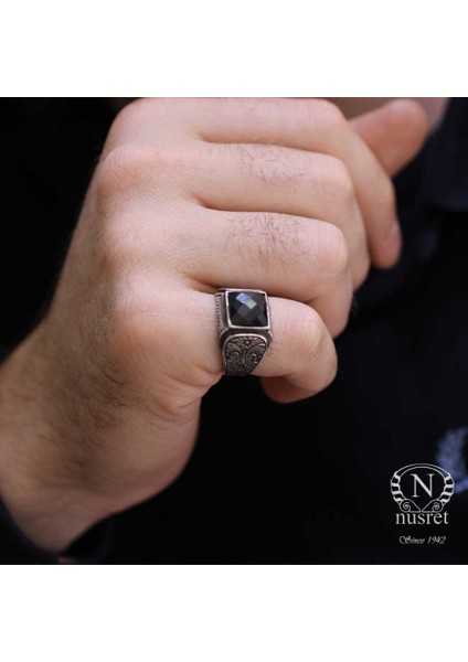 925 Ayar Gümüş Oniks Taşlı Kare Erkek Yüzük