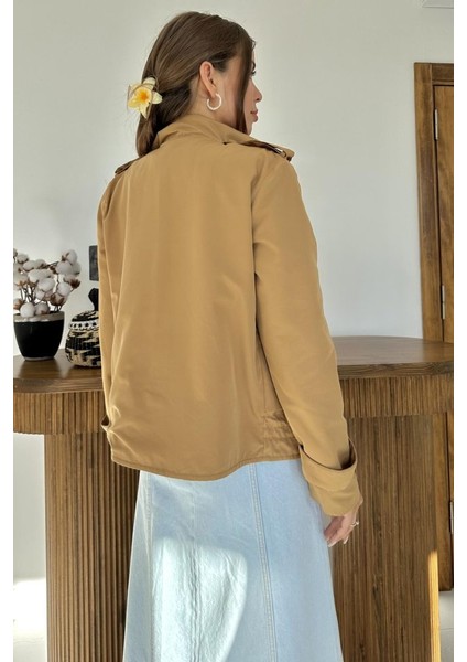 Camel Çift Katlı Kısa Ceket