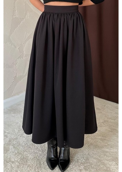 Siyah Beli Büzgülü Etek