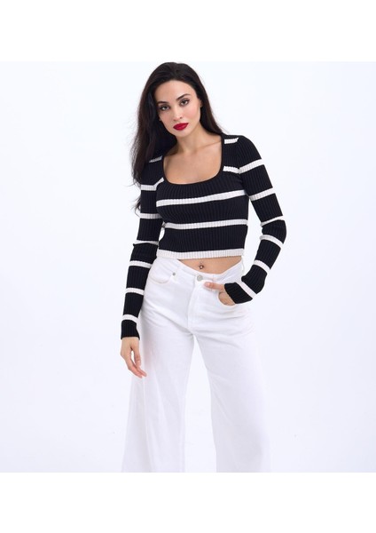 42221 Triko Çizgili Fitilli Crop-Siyah-Ekru