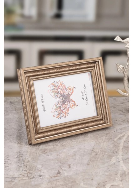 Caen Mini Camlı Dekoratif Resim Çerçevesi Eskitme Ayarlanabilir Ayaklı-Duvara Asılabilir 10X15