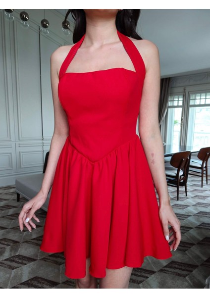 Boyundan Askılı Mini Elbise modelleri