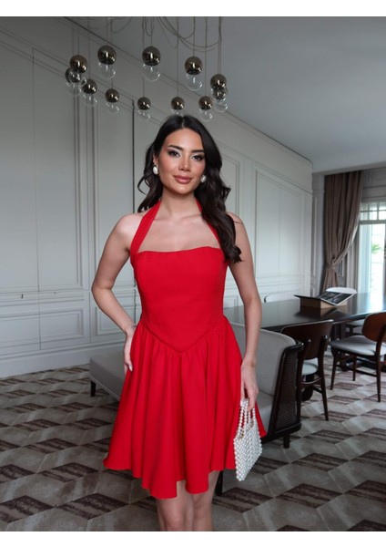 Boyundan Askılı Mini Elbise fırsatları