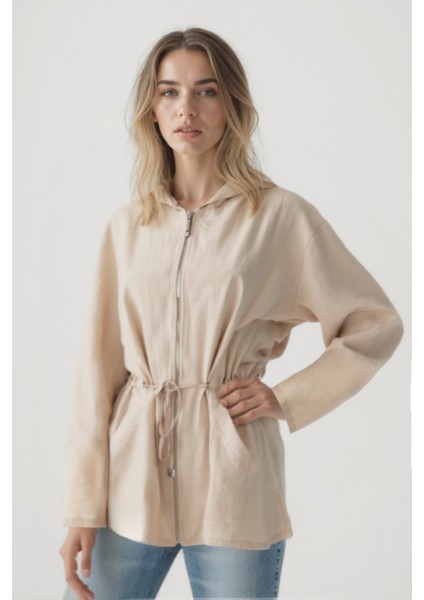 Kapüşonlu Beli Büzgülü Fermuarlı Ince Ceket indirimleri