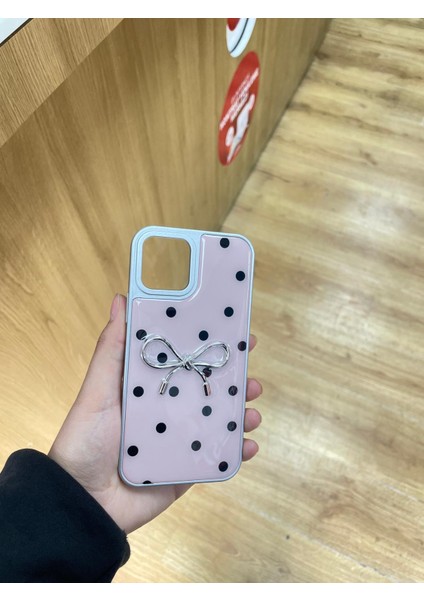 Apple Apple iPhone 12 / 12 Pro Uyumlu Şık Fiyonk Tasarımlı Telefon Kılıfı