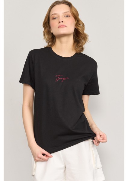 Çetinkaya Fithit 8484 Bayan Bisiklet Yaka 30/1 Compact Penye Süprem Baskılı T-Shirt Siyah