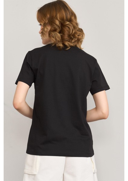 Çetinkaya Fithit 8484 Bayan Bisiklet Yaka 30/1 Compact Penye Süprem Baskılı T-Shirt Siyah