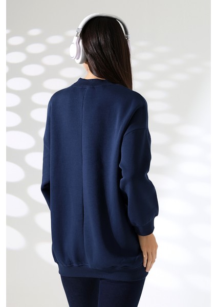 Yarım Balıkçı Yaka Şardonlu Salaş Basic Kadın Oversize Tunik Sweatshirt 21910 Lacivert fırsatları