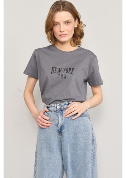 Çetinkaya Fithit 8488 Bayan Bisiklet Yaka 30/1 Compact Penye Süprem Baskılı T-Shirt Antrasit