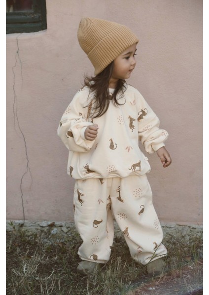 Leopar Baskılı Eşofman Takımı fırsatları