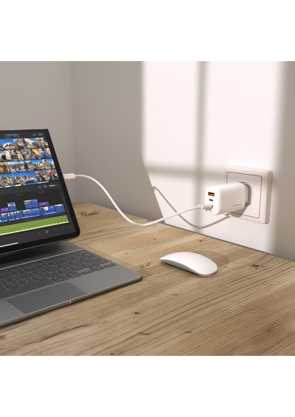 PBS122 65W Pd Çıkışlı Duvar Şarjı Beyaz fiyatları