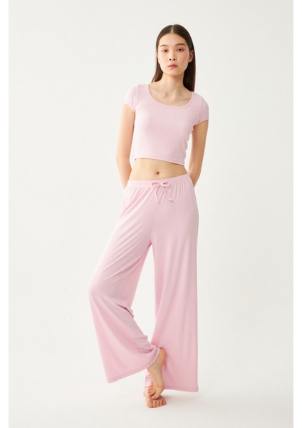 Kadın Pembe Dublin Crop Üst Geniş Paça Pantolon Pijama Takım