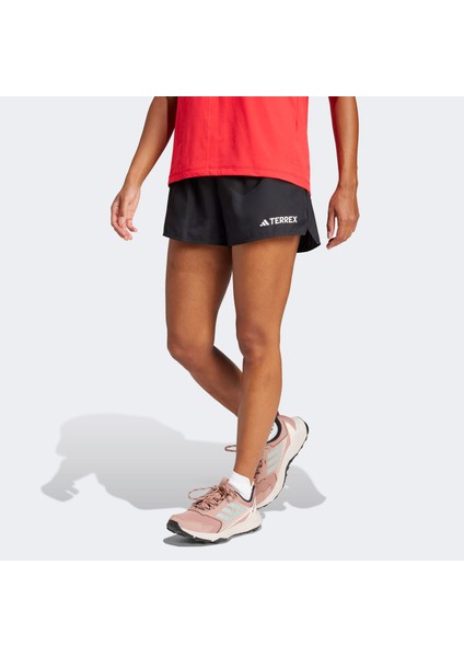 Terrex Multi Light Kadın Siyah Koşu Şortu.- fiyatları