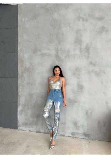 Diz Yırtık Varaklı Mom Kot Pantolon - Gümüş