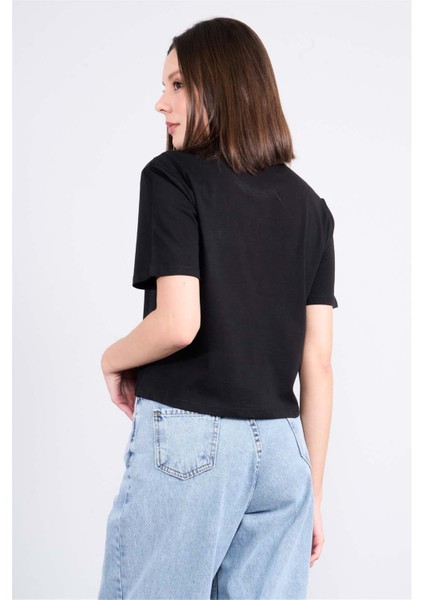 Çetinkaya Fithit 8363 Bayan Bisiklet Yaka 30/1 Penye Regular Crop T-Shirt Siyah