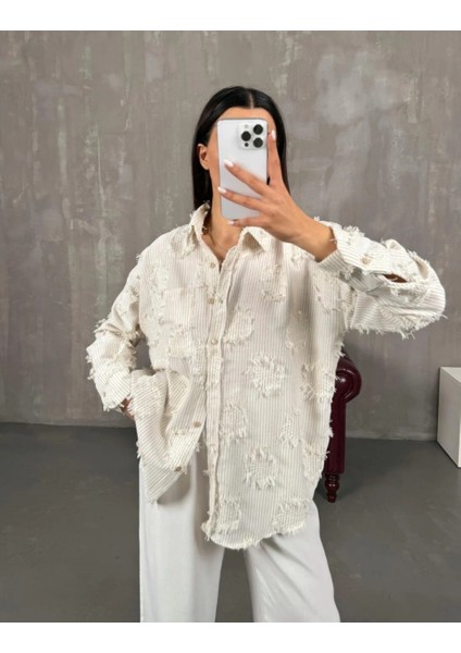 Çizgili Püskül Detaylı Keten Gömlek fırsatları