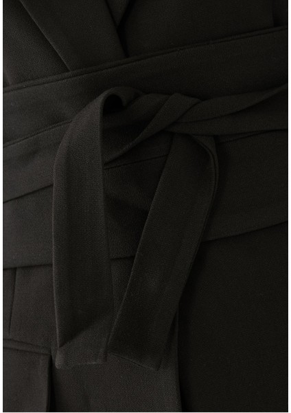 Zamansız Şıklıkta Modern Blazer